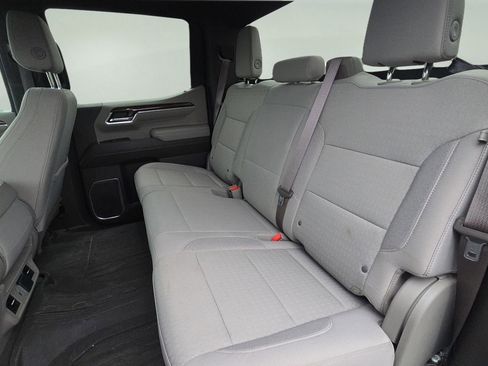 Used 2023 GMC Sierra 1500 SLE image 33