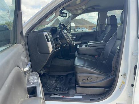 Used 2018 Chevrolet Silverado 2500 LT w/ LT Fleet Convenience Package AWD/4WD image 8