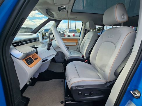 New 2025 Volkswagen ID. Buzz 1st Edition image 14