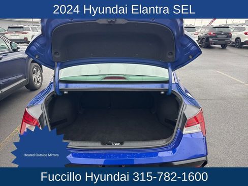 Used 2024 Hyundai Elantra SEL w/ Convenience Package FWD image 9