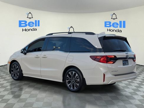 New 2026 Honda Odyssey Elite image 2