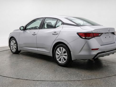 Used 2025 Nissan Sentra S FWD image 6