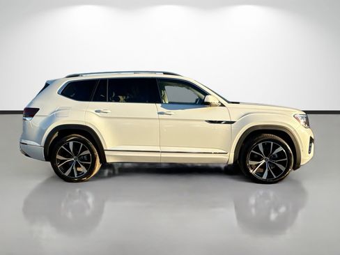 New 2026 Volkswagen Atlas SEL Premium R-Line AWD/4WD image 2