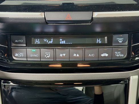 Used 2017 Honda Accord EX-L image 18