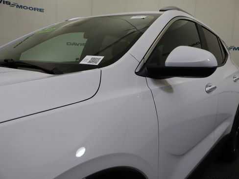 Used 2024 Buick Encore GX Sport Touring FWD image 13