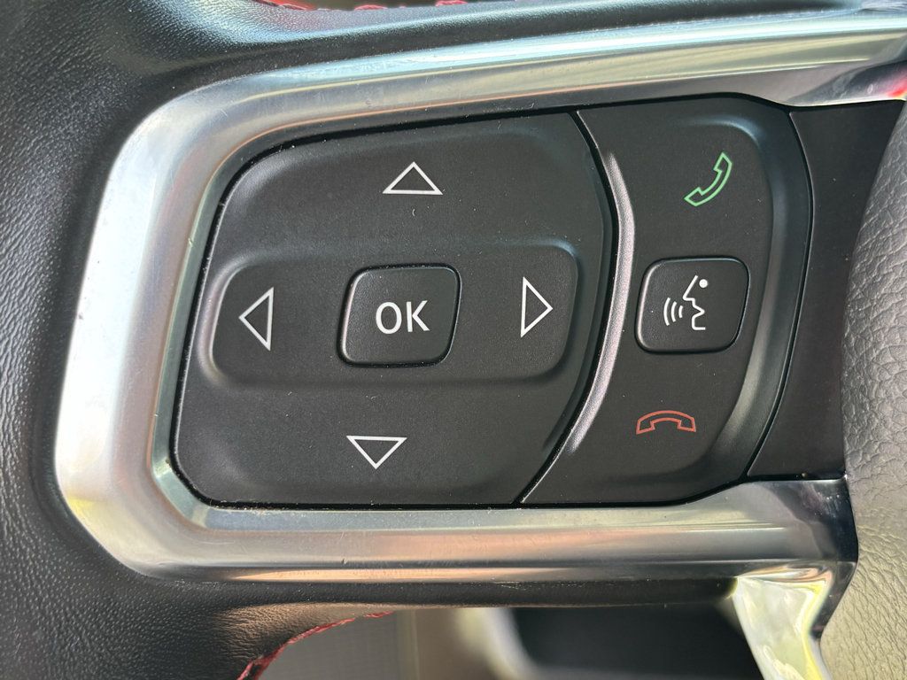 Used 2021 Jeep Wrangler Unlimited Rubicon AWD/4WD image 13
