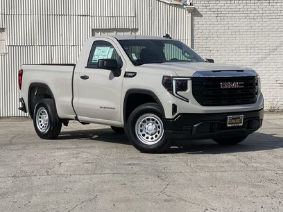New 2026 GMC Sierra 1500 Pro w/ Pro Value Package