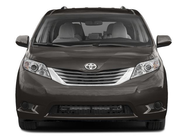 Used 2017 Toyota Sienna LE FWD image 4