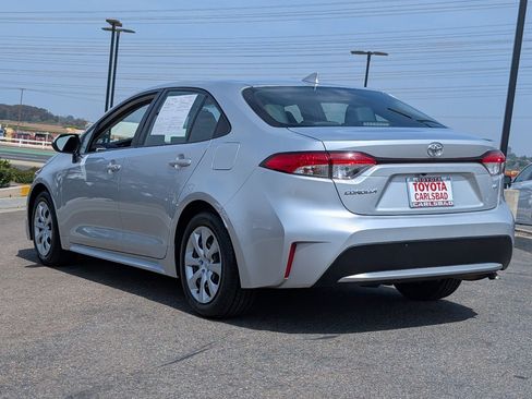 Used 2022 Toyota Corolla LE image 12
