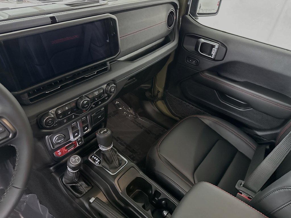 Used 2026 Jeep Wrangler Rubicon AWD/4WD image 26
