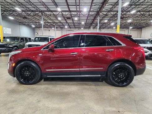 Used 2018 Cadillac XT5 Premium Luxury FWD image 7