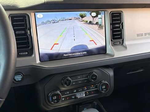 Used 2025 Ford Bronco Outer Banks AWD/4WD image 14
