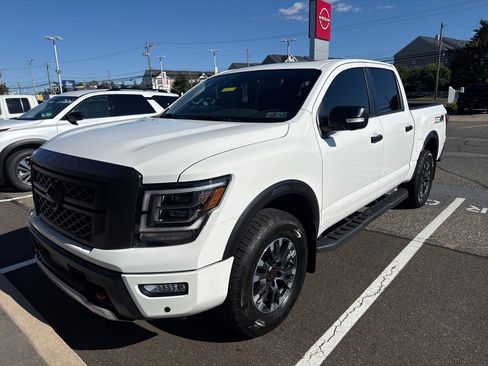 Certified 2023 Nissan Titan PRO-4X w/ Pro-4x Convenience Package AWD/4WD image 2