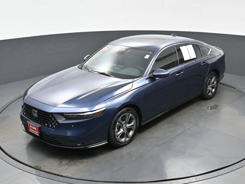Used 2025 Honda Accord EX-L image 37