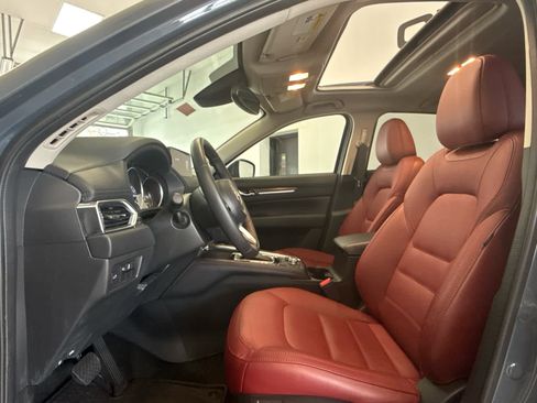 Certified 2023 MAZDA CX-5 Carbon Edition image 9