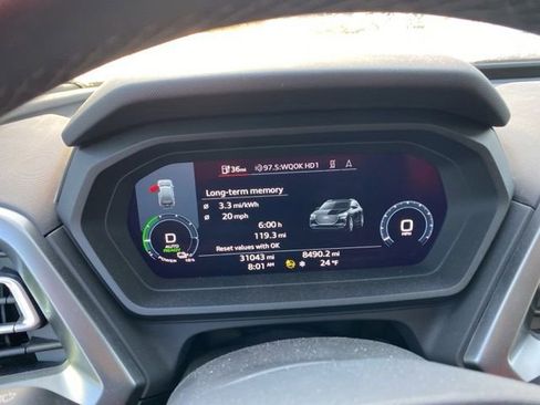 Used 2022 Audi Q4 e-tron Prestige image 23