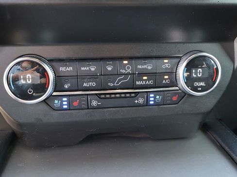 Certified 2021 Ford Expedition XLT RWD image 31