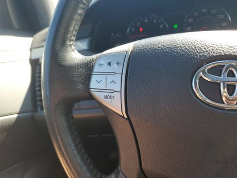 Used 2005 Toyota Avalon FWD image 24