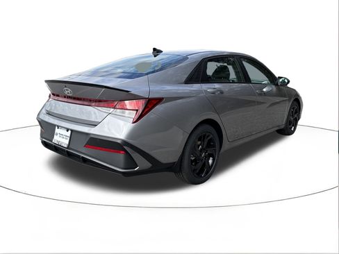 New 2026 Hyundai Elantra Sport image 3