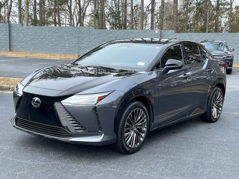Used 2023 Lexus RZ 450e Premium w/ Accessory Package (Z1) image 2
