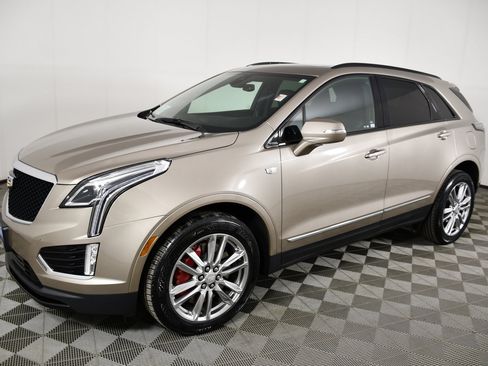 Used 2023 Cadillac XT5 Sportv AWD/4WD image 10