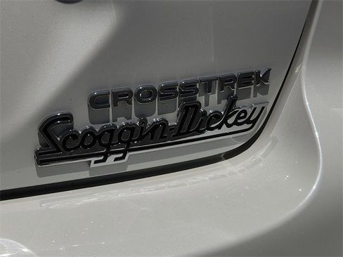 Certified 2024 Subaru Crosstrek 2.0i image 9