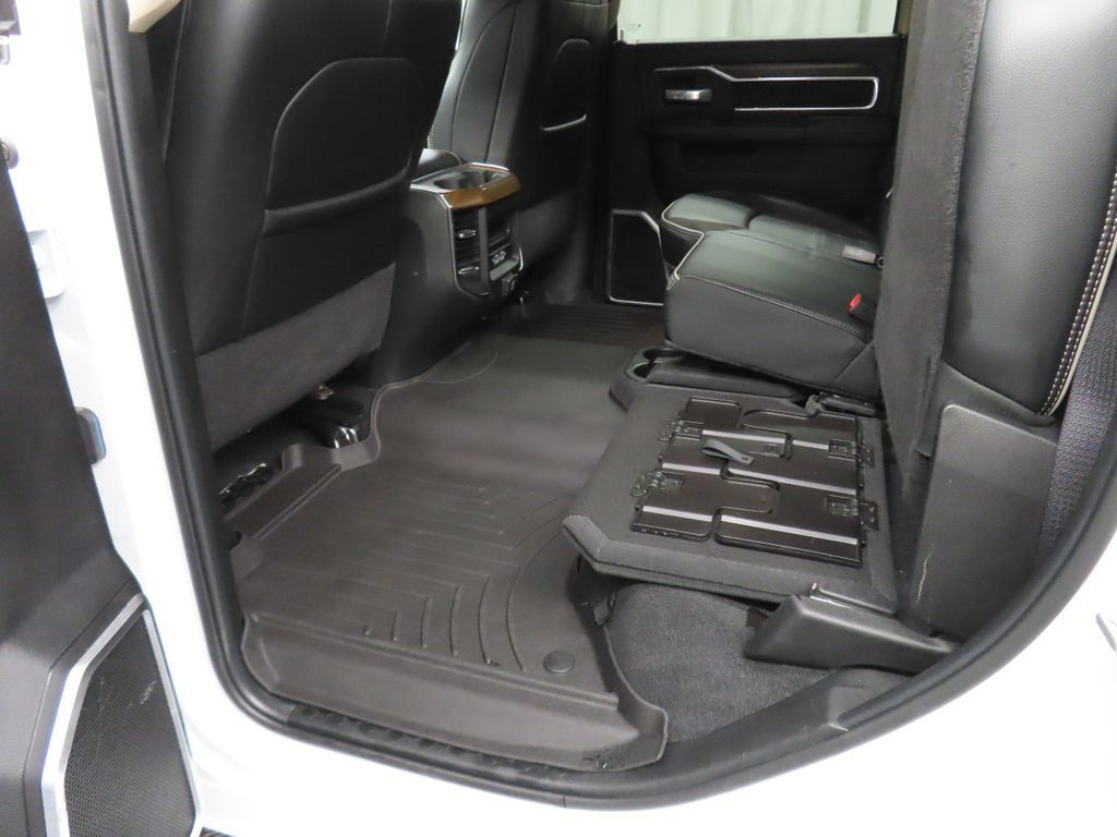 Used 2022 RAM 2500 Laramie AWD/4WD image 45