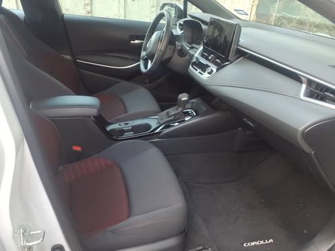 Used 2024 Toyota Corolla SE FWD image 10