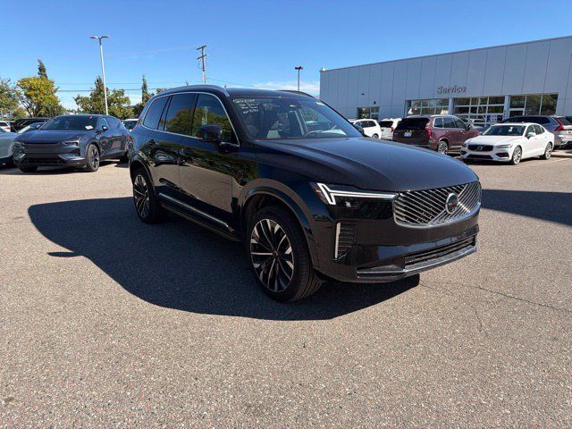 Used 2026 Volvo XC90 B6 Plus w/ Protection Package Premier AWD/4WD image 3