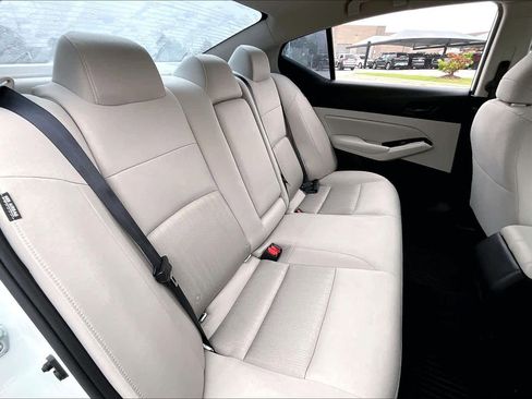 Used 2023 Nissan Altima 2.5 SV FWD image 20