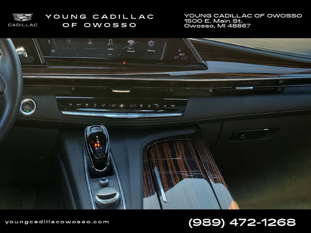 Used 2024 Cadillac Escalade Premium Luxury w/ LPO, Floor Liner Package AWD/4WD image 30