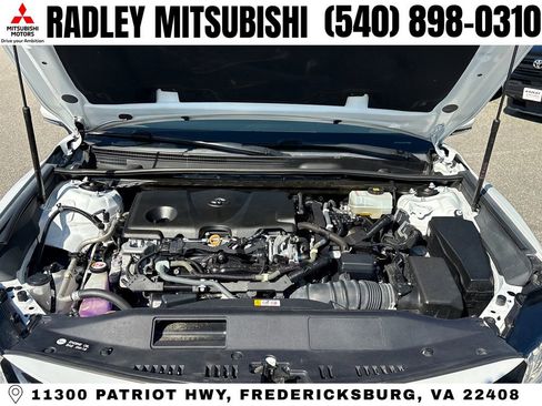 Used 2020 Toyota Camry XLE FWD image 17
