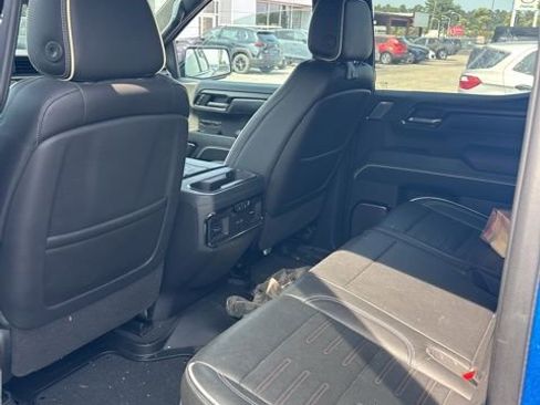 Used 2022 GMC Sierra 1500 AT4X image 15