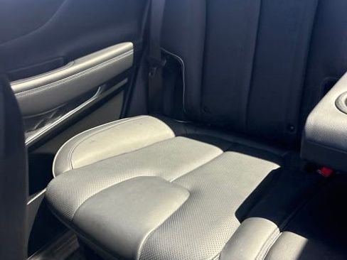 Used 2023 Hyundai Santa Fe Limited AWD/4WD image 32