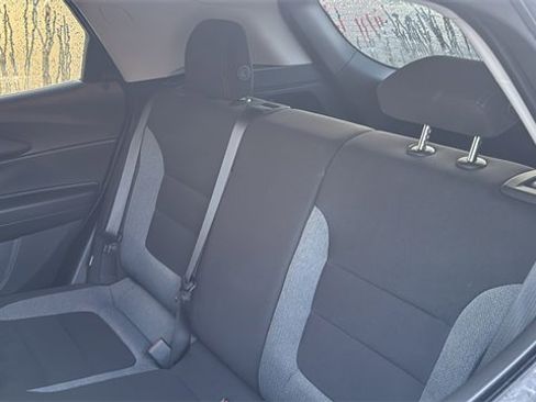 Used 2024 Chevrolet TrailBlazer LT image 27