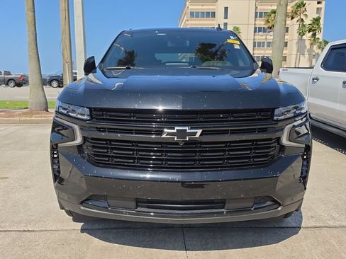 Used 2024 Chevrolet Suburban RST w/ Luxury Package AWD/4WD image 2