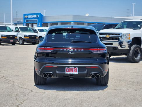 Used 2023 Porsche Macan AWD/4WD image 6