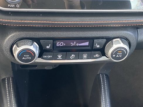 Used 2020 Nissan Kicks SR w/ SR Premium Package image 29