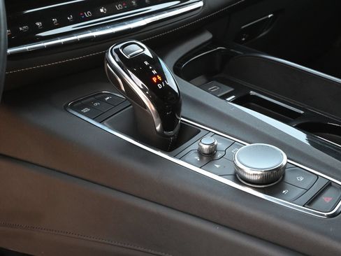 Certified 2023 Cadillac Escalade Sport AWD/4WD image 13