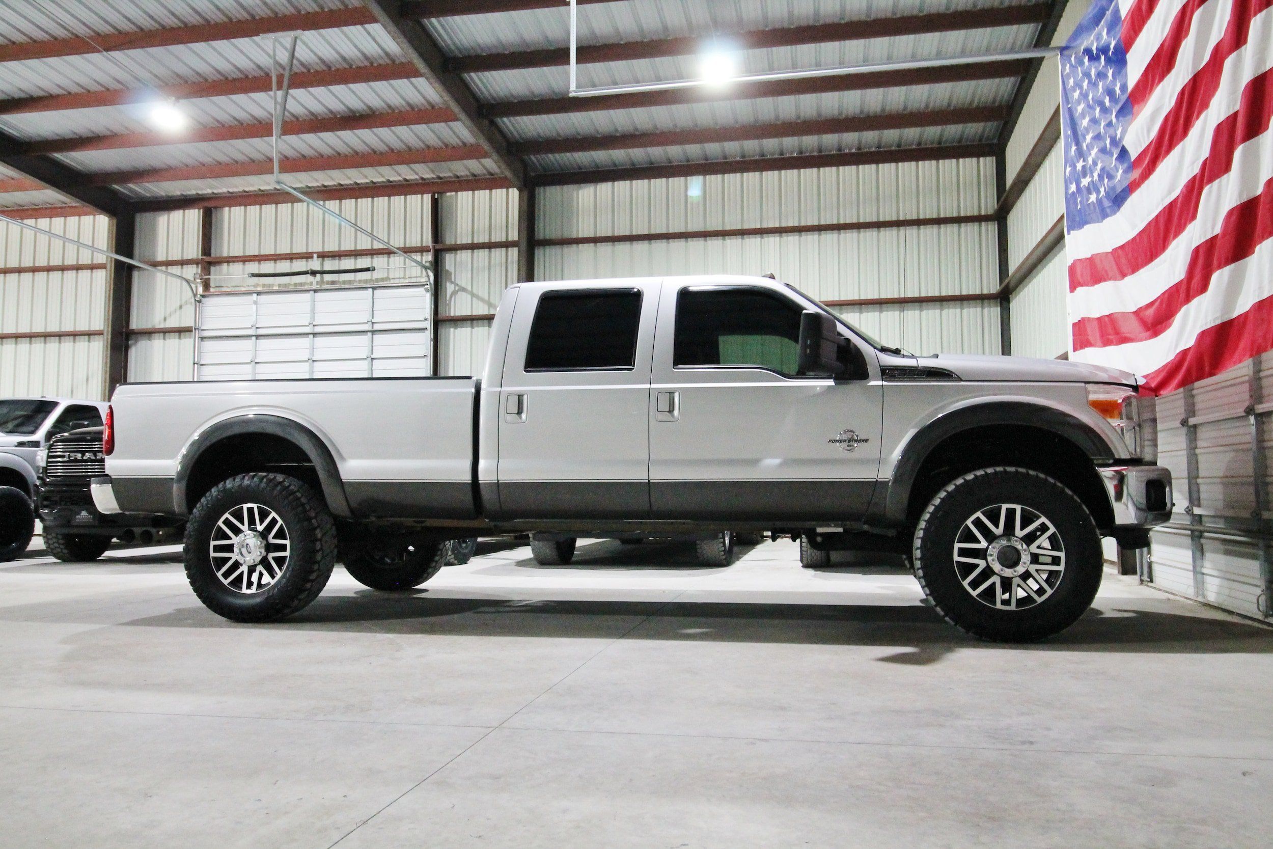 Used 2015 Ford F350 Lariat AWD/4WD image 14
