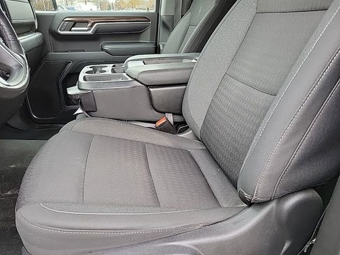 Used 2022 Chevrolet Silverado 1500 LT image 10