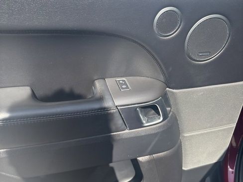 Used 2017 Land Rover Range Rover Sport Supercharged image 37