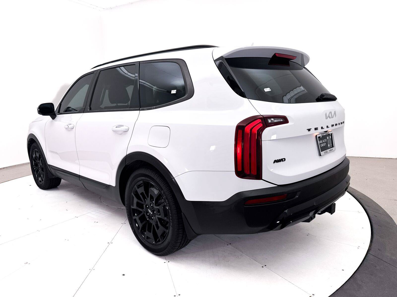 Used 2022 Kia Telluride SX w/ SX Prestige Package AWD/4WD image 14