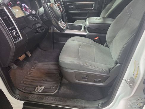 Used 2021 RAM 1500 Warlock AWD/4WD image 25
