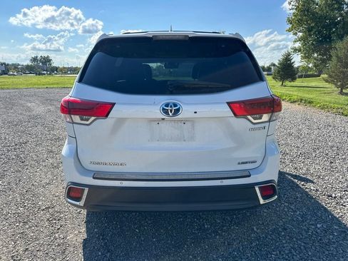 Used 2019 Toyota Highlander Limited Platinum w/ Protection Package #3 AWD/4WD image 11