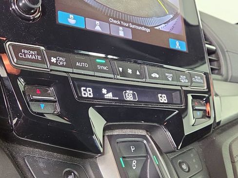 Used 2018 Honda Odyssey EX image 20
