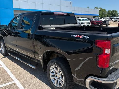 Used 2019 Chevrolet Silverado 1500 LT w/ All-Star Edition AWD/4WD image 5