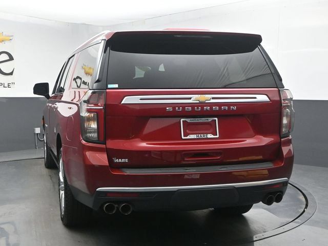 Used 2022 Chevrolet Suburban High Country AWD/4WD image 41