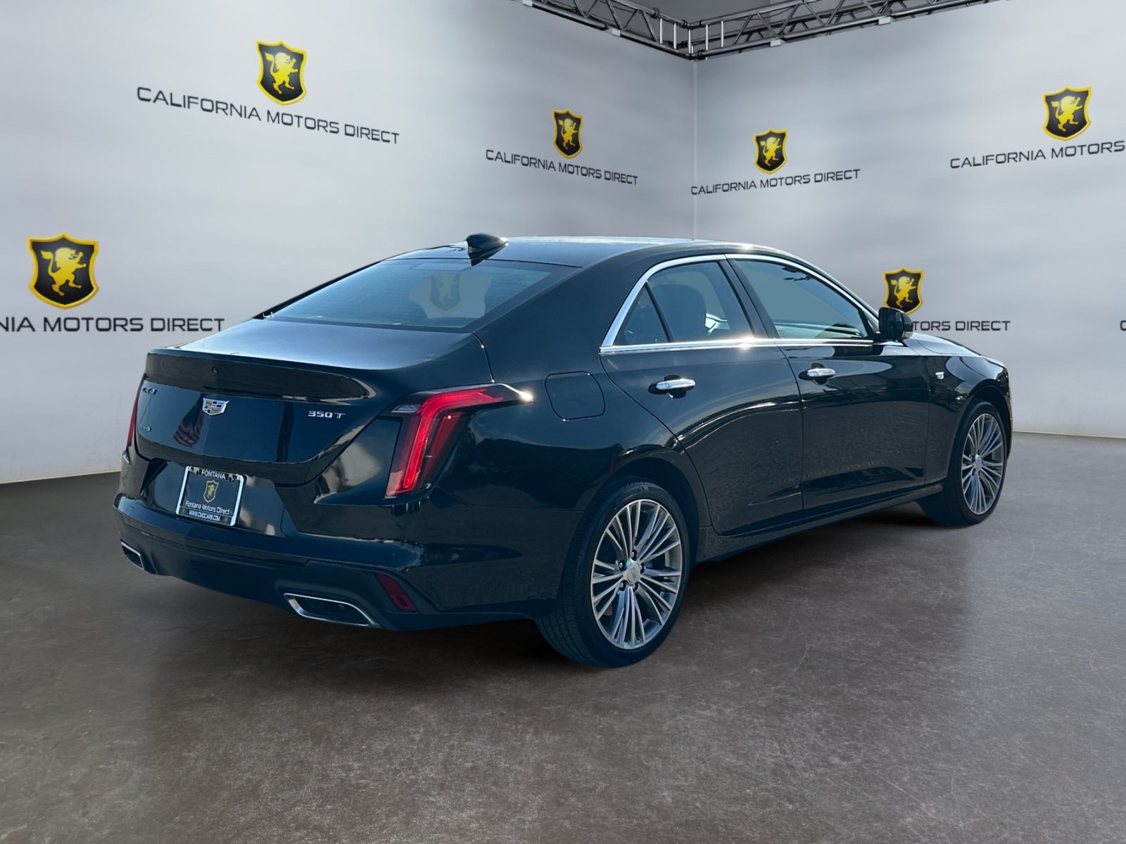 Used 2025 Cadillac CT4 Premium Luxury AWD/4WD image 5