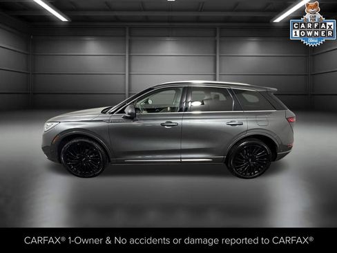 Used 2022 Lincoln Corsair Reserve w/ Equipment Group 201A image 3